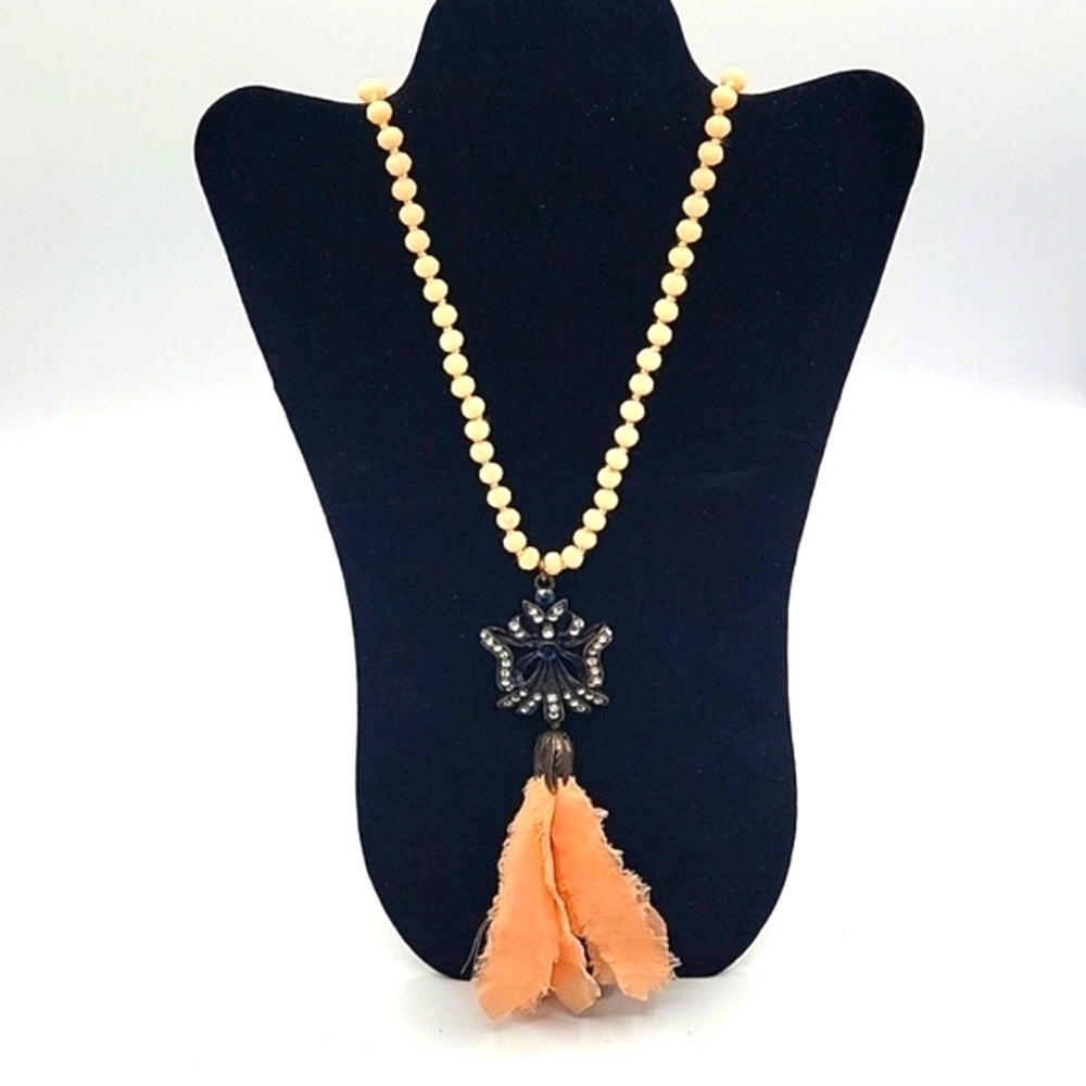 Plunder Vintage Necklace Pink Beads w/ Ornate Pendant Rhinestones & Feathers